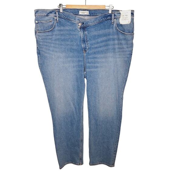 Abercrombie & Fitch The 90s Straight Ultra High Rise Jeans Cross Front 37 / 24 R - Picture 1 of 9